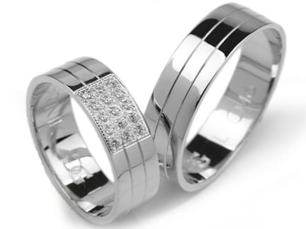 Obrączki ślubne z białego złota płaskie z cyrkoniami 6mm Lovely  L046-b