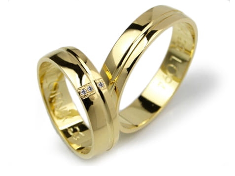 Obrączki ślubne z żółtego złota półokrągłe z cyrkoniami 5mm Lovely L094