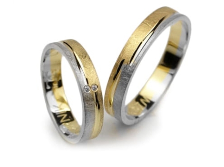 Przejdź do produktu Dwukolorowe obrączki ślubne płaskie z cyrkoniami 4mm Lux L134