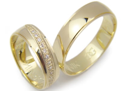 Przejdź do produktu Obrączki ślubne z żółtego złota półokrągłe z cyrkoniami 6mm Lux L163