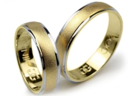 Obrączki ślubne z żółtego złota i rodowanego 333 półokrągłe 5mm Lovely L002-333