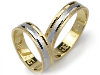 Przejdź do produktu Obrączki ślubne z żółtego złota 333 płaskie 5mm Lux L006