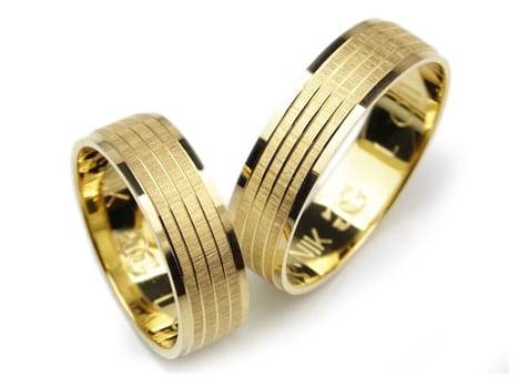 Obrączki ślubne z żółtego złota 333 płaskie 6mm Lovely L011-333