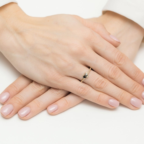 Przejdź do produktu Pierścionek zaręczynowy z żółtego złota z diamentem 0,03ct Fire Of Love