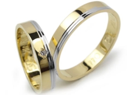 Obrączki ślubne z żółtego i rodowanego złota 333 płaskie z cyrkonią 4mm Lovely L044-333