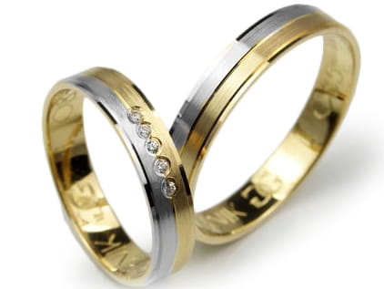 Obrączki ślubne z żółtego i rodowanego złota 333 płaskie z cyrkoniami 4mm Lovely  L085-333