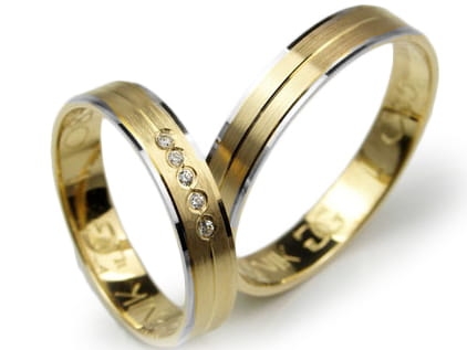 Obrączki ślubne z żółtego i rodowanego złota 333 płaskie z cyrkoniami 4mm Lovely  L085-333