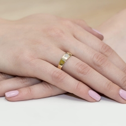 Pierścionek zaręczynowy z żółtego złota z brylantami 0,03ct Fire Of Love