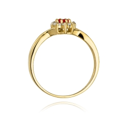 Pierścionek zaręczynowy z żółtego złota z rubinem i diamentami 0,12ct Fire Of Love