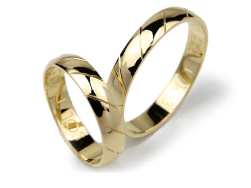 Obrączki ślubne z żółtego złota 333 półokrągłe 4mm Lovely L103-333