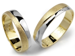 Obrączki ślubne z żółtego i rodowanego złota 333 półokrągłe 5mm Lovely  L108-333