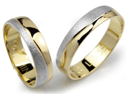 Obrączki ślubne z żółtego i rodowanego złota 333 półokrągłe 5mm Lovely  L108-333