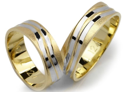 Obrączki ślubne z żółtego złota z rodowaniem 333 płaskie 6mm Lovely L124-333