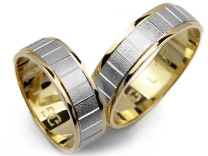 Obrączki ślubne z żółtego i rodowanego złota 333 płaskie 6mm Lovely  L127-333
