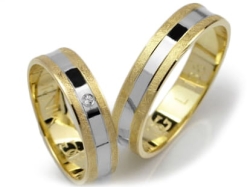 Obrączki ślubne z żółtego i rodowanego złota 333 płaskie z cyrkonią 5mm Lovely L138-333