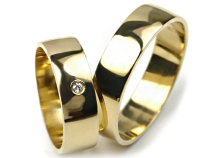 Obrączki ślubne z żółtego złota półokrągłe z cyrkonią 6mm Premium P-469