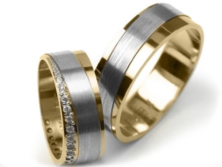 Przejdź do produktu Obrączki ślubne dwukolorowe płaskie z cyrkoniami 7mm Premium