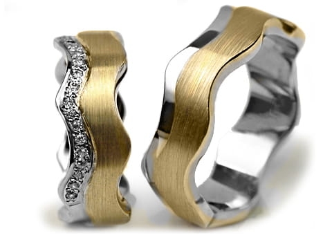 Obrączki ślubne dwukolorowe płaskie z cyrkoniami fala 7mm Premium P-487-k