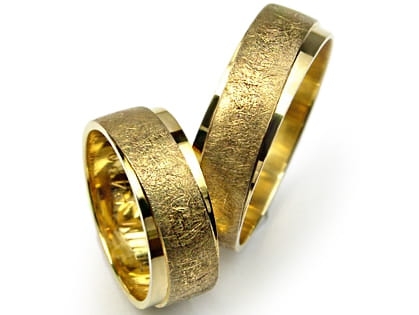 Przejdź do produktu Obrączki ślubne z żółtego złota płaskie 7mm Premium 