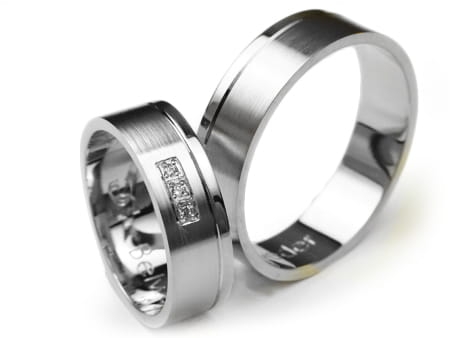 Obrączki ślubne z białego złota płaskie z cyrkoniami 6mm Premium  P-BELWEDER-b