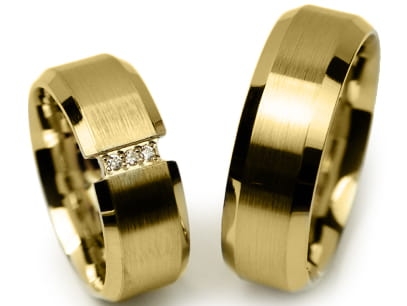 Obrączki ślubne z żółtego złota płaskie z cyrkoniami 7mm Premium P-DREAM