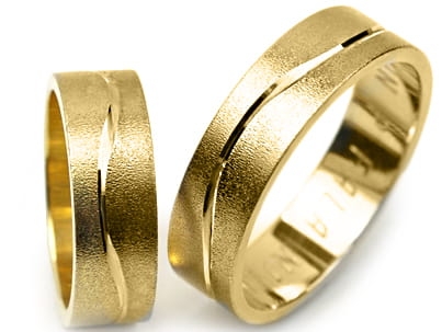 Przejdź do produktu Obrączki ślubne z żółtego złota płaskie 6mm Premium