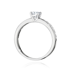 Pierścionek zaręczynowy z białego złota z brylantem 0,40ct Fire Of Love