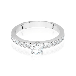 Pierścionek zaręczynowy z białego złota z centralnym diamentem 0,50ct Fire Of Love