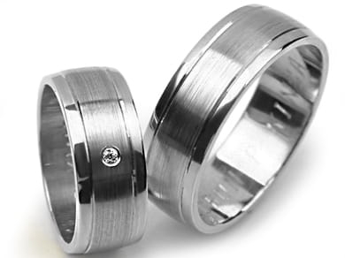 Obrączki ślubne z białego złota półokrągłe z cyrkonią 7mm Premium P-KINGA-WHITE-b