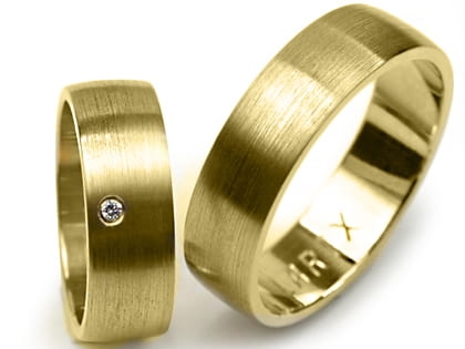 Obrączki ślubne z żółtego złota półokrągłe z cyrkonią 6mm Premium P-LARIX