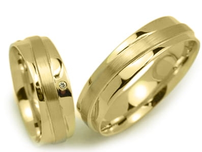 Przejdź do produktu Obrączki ślubne z żółtego złota półokrągłe z cyrkonią 6mm Premium