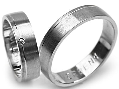 Obrączki ślubne z białego złota półokrągłe z cyrkonią 5mm Premium P-VERBENA-b