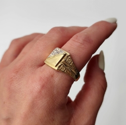 Sygnet z żółtego złota 585 Be Unique