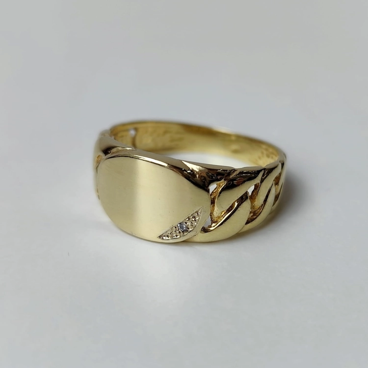 Sygnet z żółtego złota 585 z cyrkonią Be Unique