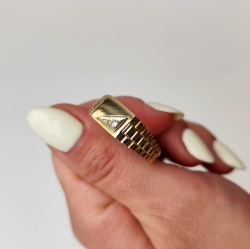 Sygnet z żółtego złota 585 z cyrkonią Be Unique