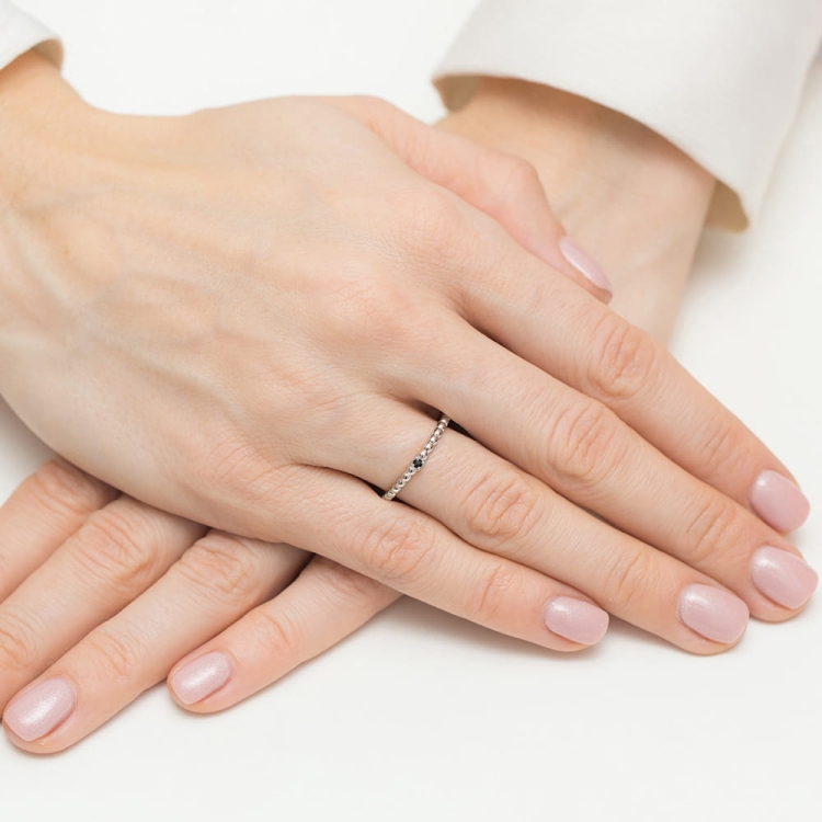 Pierścionek zaręczynowy z białego złota z czarnym diamentem 0,02ct Fire Of Love