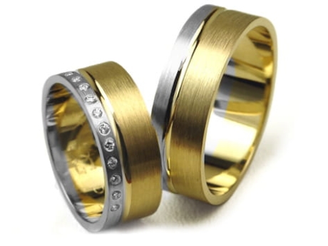 Przejdź do produktu Dwukolorowe złote obrączki ślubne płaskie z cyrkoniami 7mm Premium