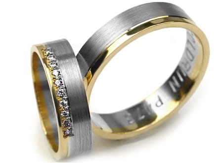 Przejdź do produktu Dwukolorowe złote obrączki ślubne płaskie z cyrkoniami 5mm Premium