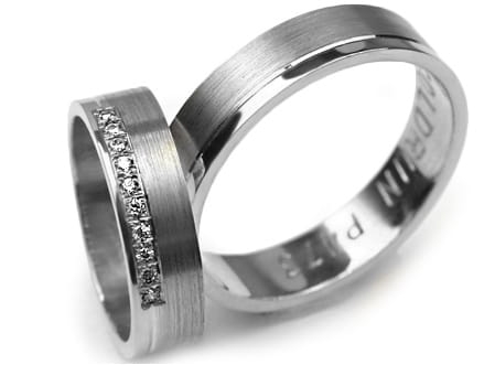 Obrączki ślubne z białego złota płaskie z cyrkoniami 5mm Premium P-473-b