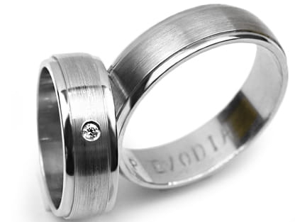 Obrączki ślubne z białego złota półokrągłe z cyrkonią 6mm Premium P-EVODIA-b