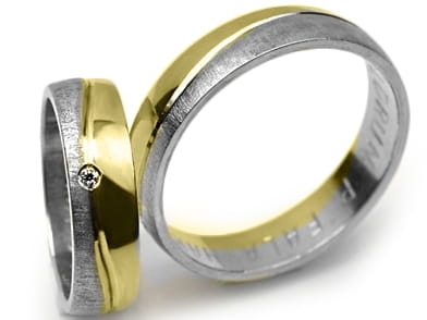 Przejdź do produktu Obrączki ślubne dwukolorowe półokrągłe z cyrkonią 5mm Premium