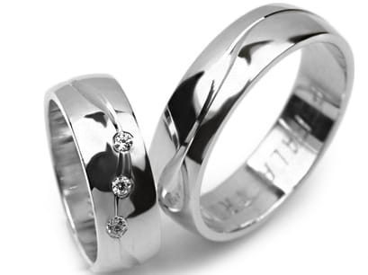 Przejdź do produktu Obrączki ślubne z białego złota półokrągłe z cyrkoniami 6mm Premium 