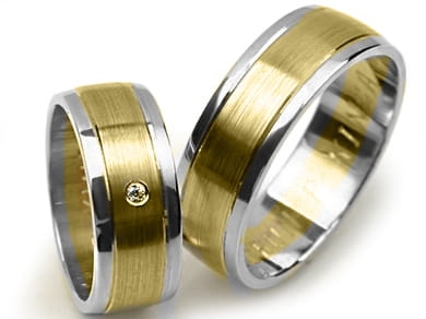 Przejdź do produktu Obrączki ślubne dwukolorowe półokrągłe z cyrkonią 7mm Premium 