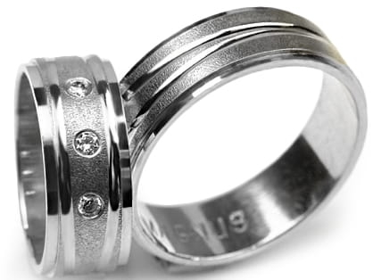 Obrączki ślubne z białego złota płaskie z cyrkoniami 7mm Premium P-MAGNUS-b