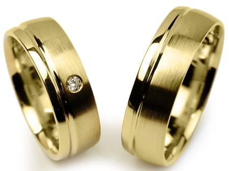 Obrączki ślubne z żółtego złota półokrągłe z cyrkonią 6mm Premium P-WENUS