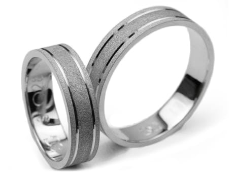 Obrączki ślubne z białego złota płaskie 5mm Simple  S028-b