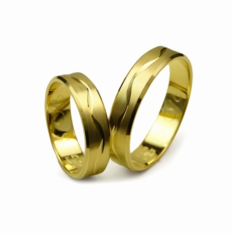 Przejdź do produktu Obrączki ślubne z żółtego złota płaskie 5mm fala Special S076