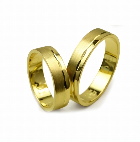 Przejdź do produktu Obrączki ślubne z żółtego złota płaskie 5mm Special S078