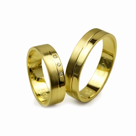 Przejdź do produktu Obrączki ślubne z żółtego złota płaskie 5mm z cyrkoniami Special S092