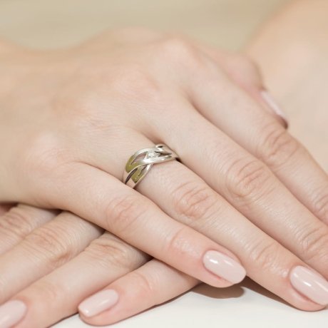 Przejdź do produktu Pierścionek zaręczynowy z żółtego złota z diamentem 0,05ct Fire Of Love 